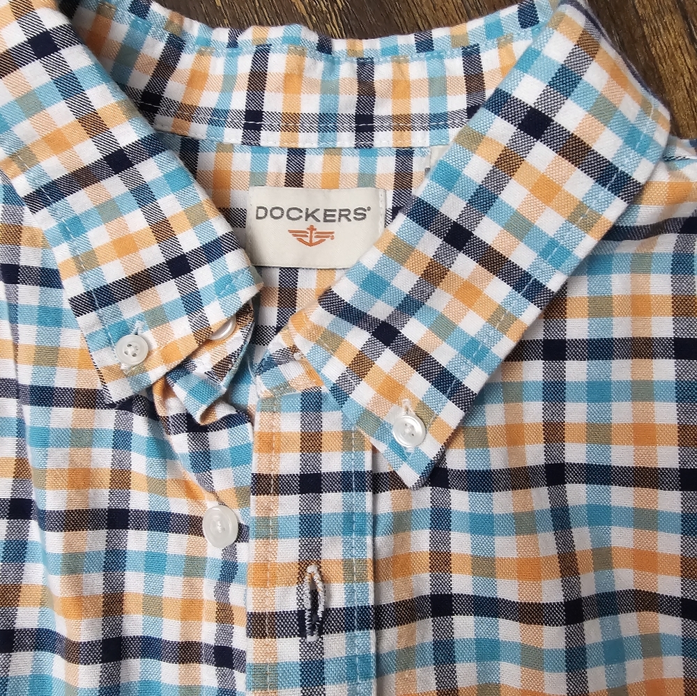 Dockers button down - Picture 3 of 4